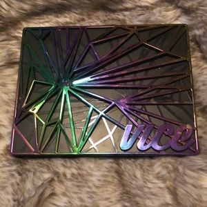 Urban decay vice 4